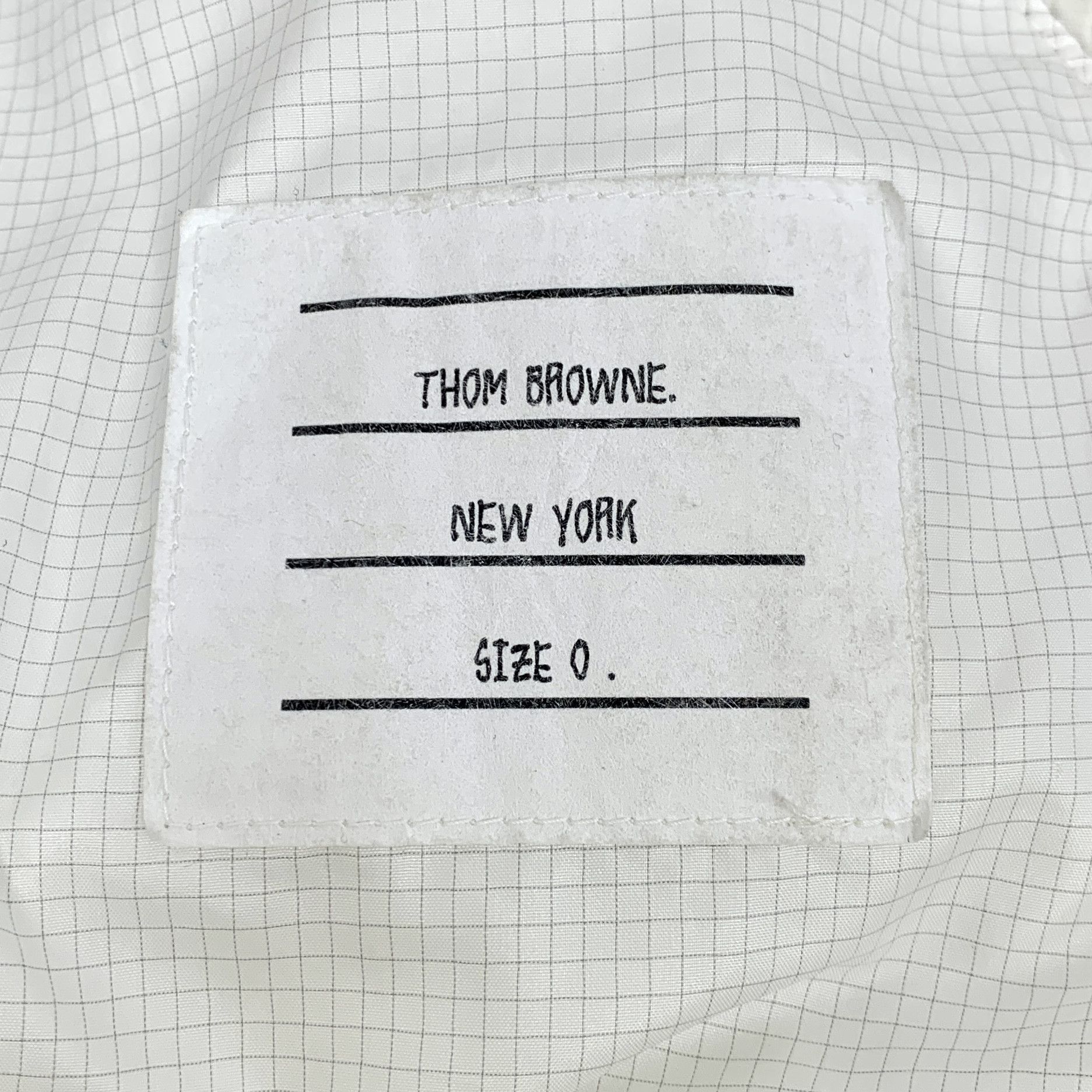 Thom Browne B级 AW0945 汤姆布朗 THOM BROWNE 白色彩条纹棉质立领拉链长袖卫衣夹克外套 0 XS码 95新 泛黄 Size US XS / EU 42 / 0 - 10 Thumbnail