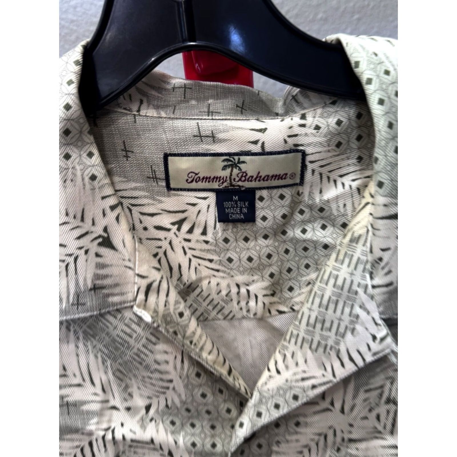 Tommy Bahama Tommy Bahama Shirt Short Sleeve Button Up Pattern M Multicolor Mens Silk Artwork Shirt Size US M / EU 48-50 / 2 - 5 Thumbnail