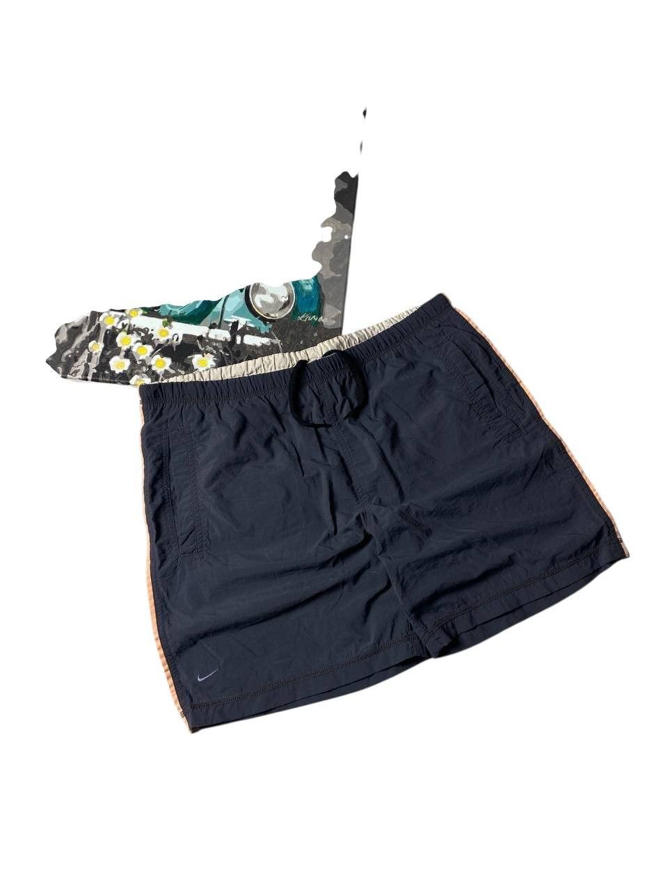Nike 90's Vintage Nike Nylon Reflective Shorts Y2K Size US 32 / EU 48 - 3 Thumbnail
