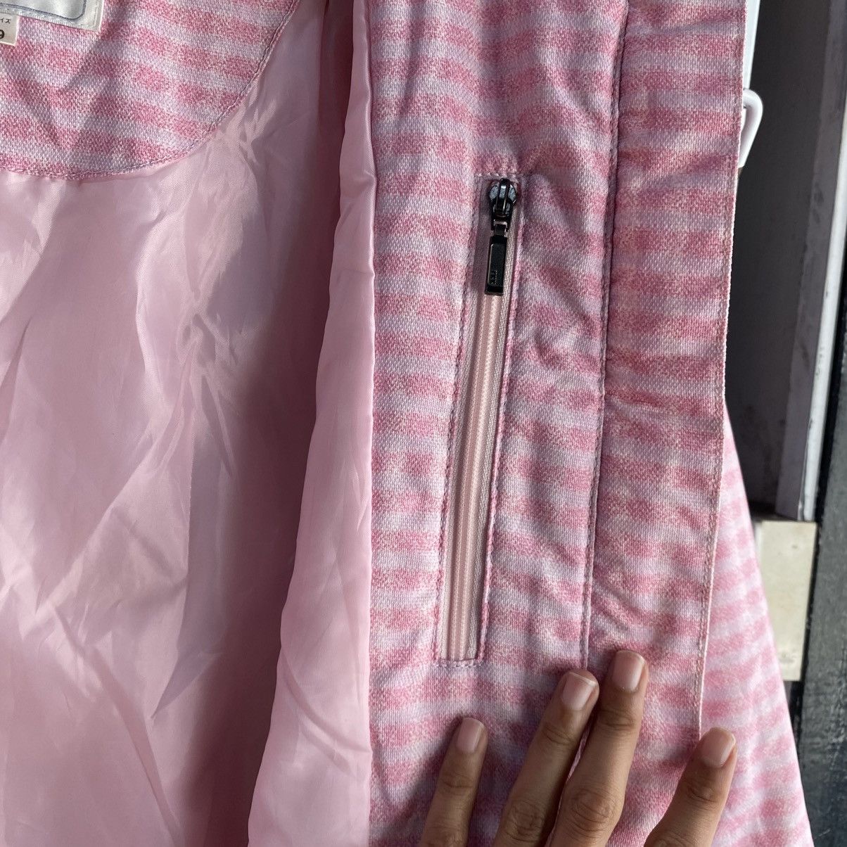 Courreges Vintage Courrèges Sport Future Pink Windbreaker Jacket 90s Size US L / EU 52-54 / 3 - 12 Thumbnail
