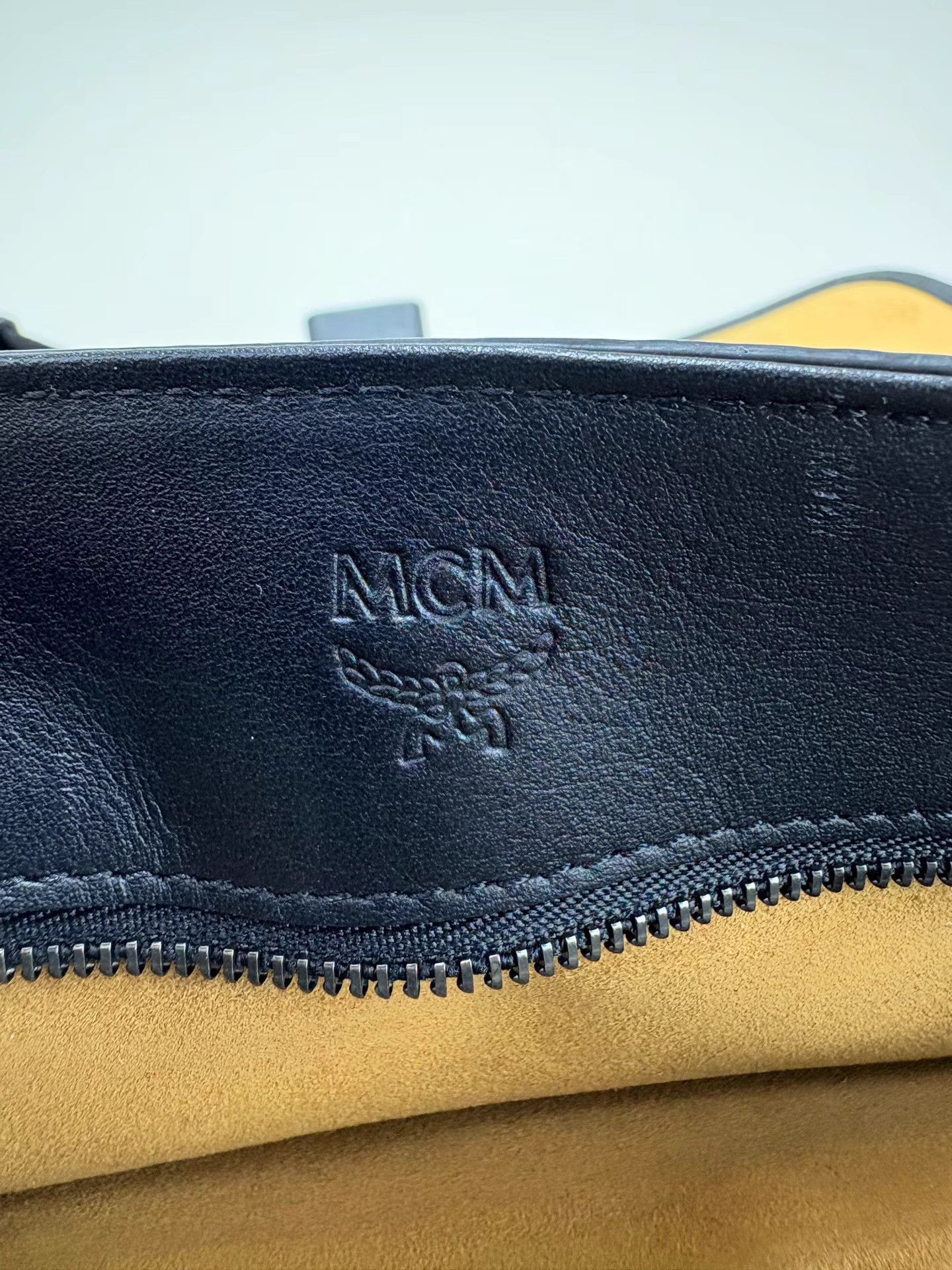 MCM MCM Messenger Bag & Crossbody Bag Size ONE SIZE - 7 Thumbnail