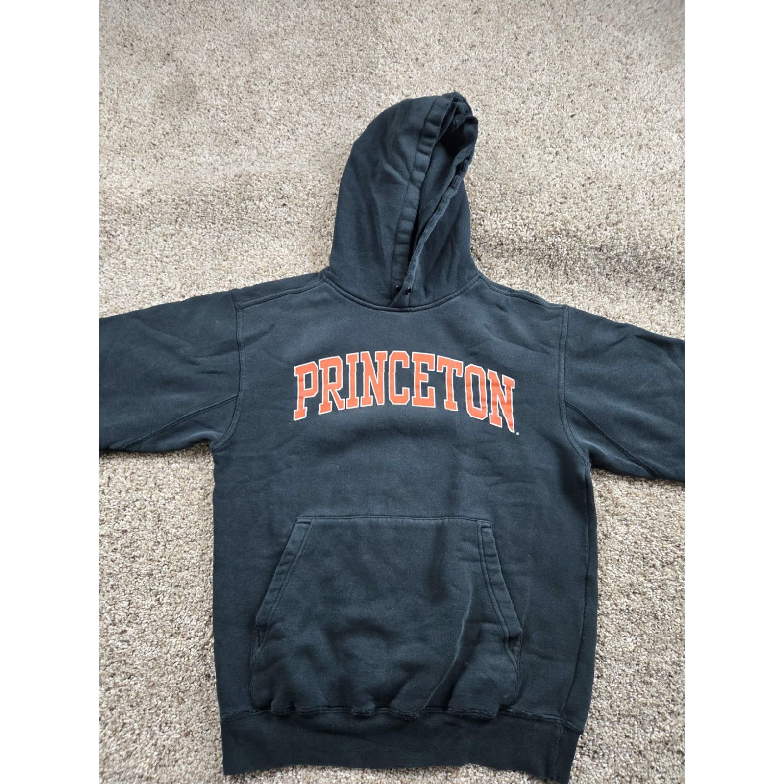 NCAA VINTAGE Princeton Tigers Hoodie Sweatshirt Mens Small Black NCAA Pullover Distressed Size US S / EU 44-46 / 1 - 7 Thumbnail
