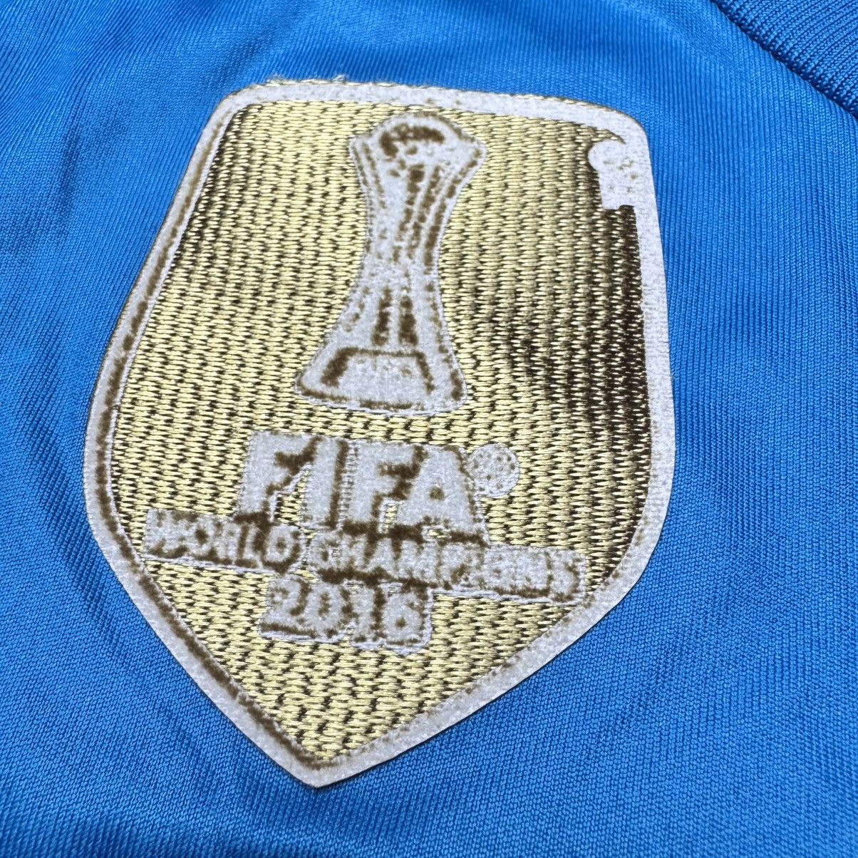 Adidas REAL MADRID 2017 2018 FOOTBALL SHIRT SOCCER JERSEY ADIDAS Size US M / EU 48-50 / 2 - 5 Thumbnail