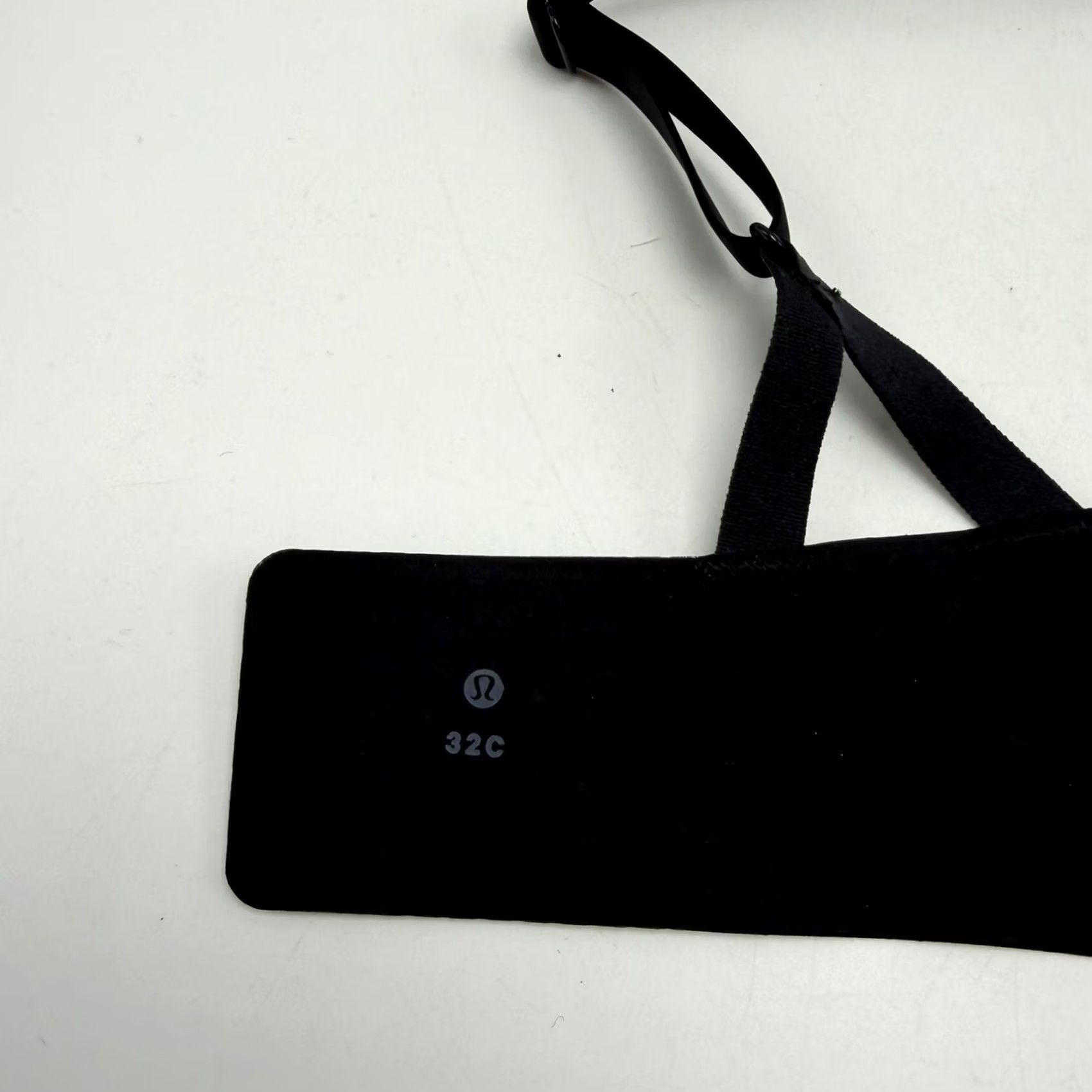 Lululemon Lululemon Take Shape Bra LW2BK9S Black 32C Sports Bra Adjustable Strap Back Closure Wireless Women Shirt Size ONE SIZE - 7 Thumbnail
