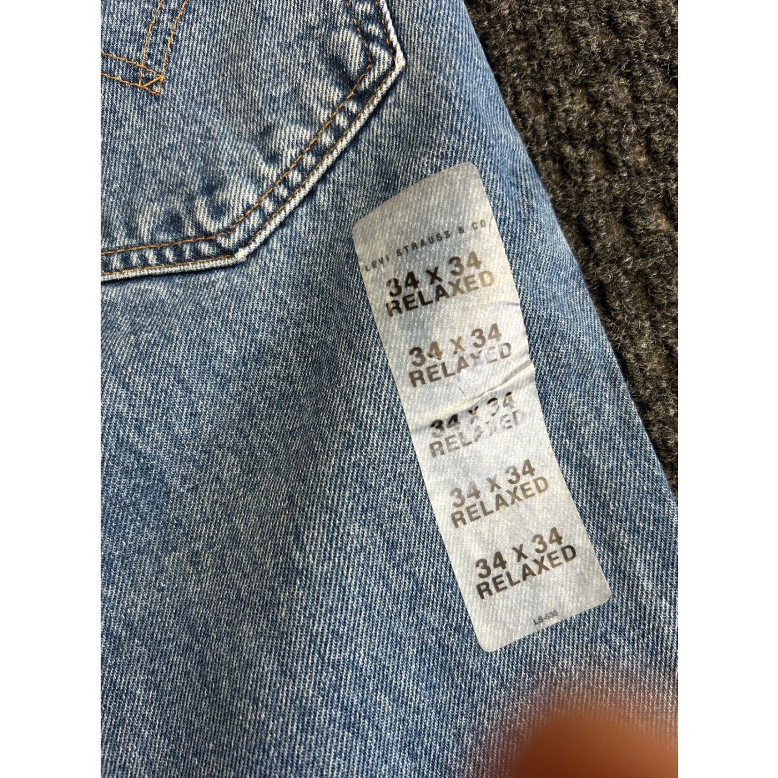 Levi's VINTAGE Levi’s 550 Jeans Baggy Relaxed Fit 34 x 34 NEW 90s Skater Grunge Levi’s 550 Jeans Baggy Relaxed Fit 34 34 Blue Men Jeans Size US 34 / EU 50 - 4 Thumbnail