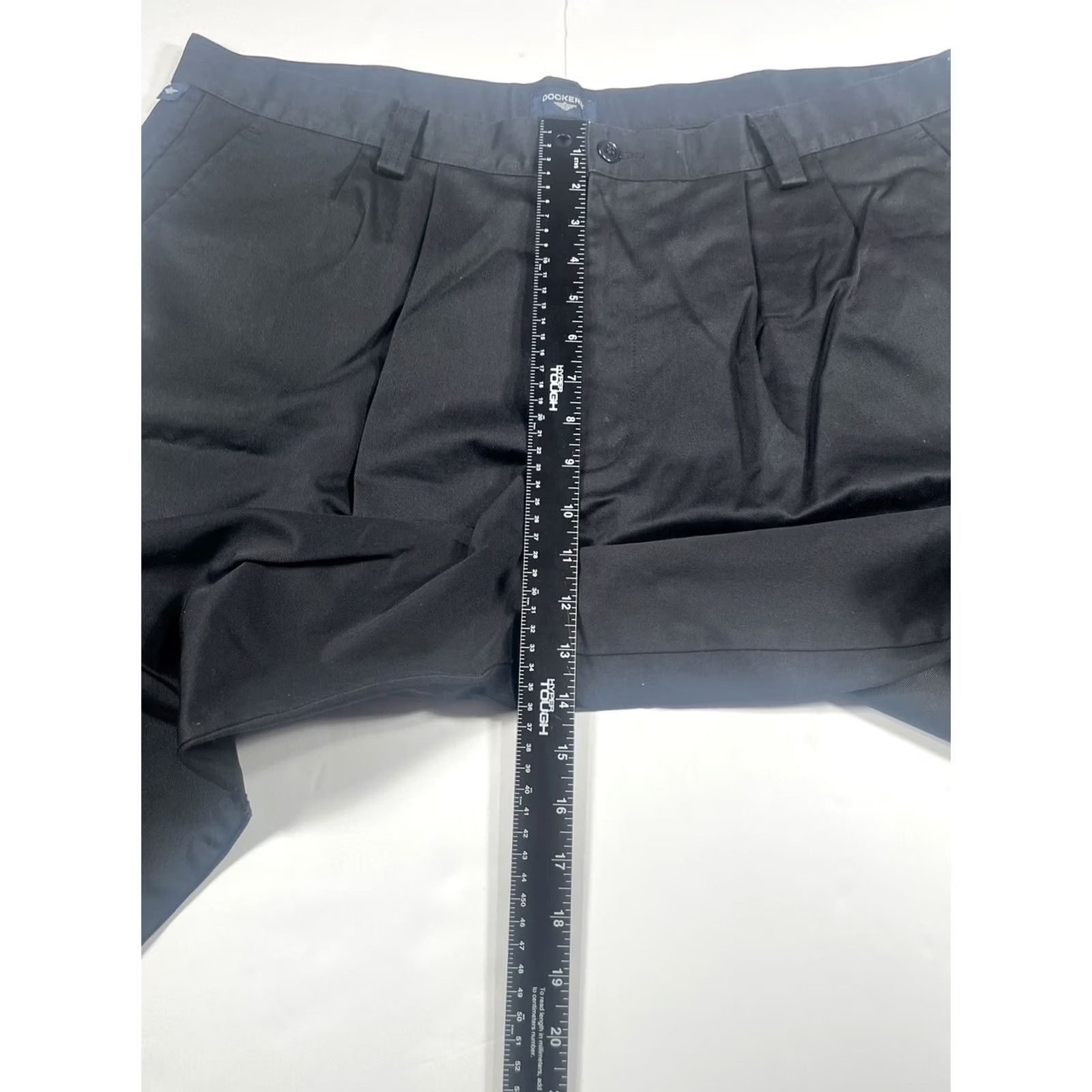 Dockers Dockers Pants Mens Size 40Wx32L Black Pleated Relaxed Fit Flat Front Khaki Chino Size US 40 / EU 56 - 3 Thumbnail