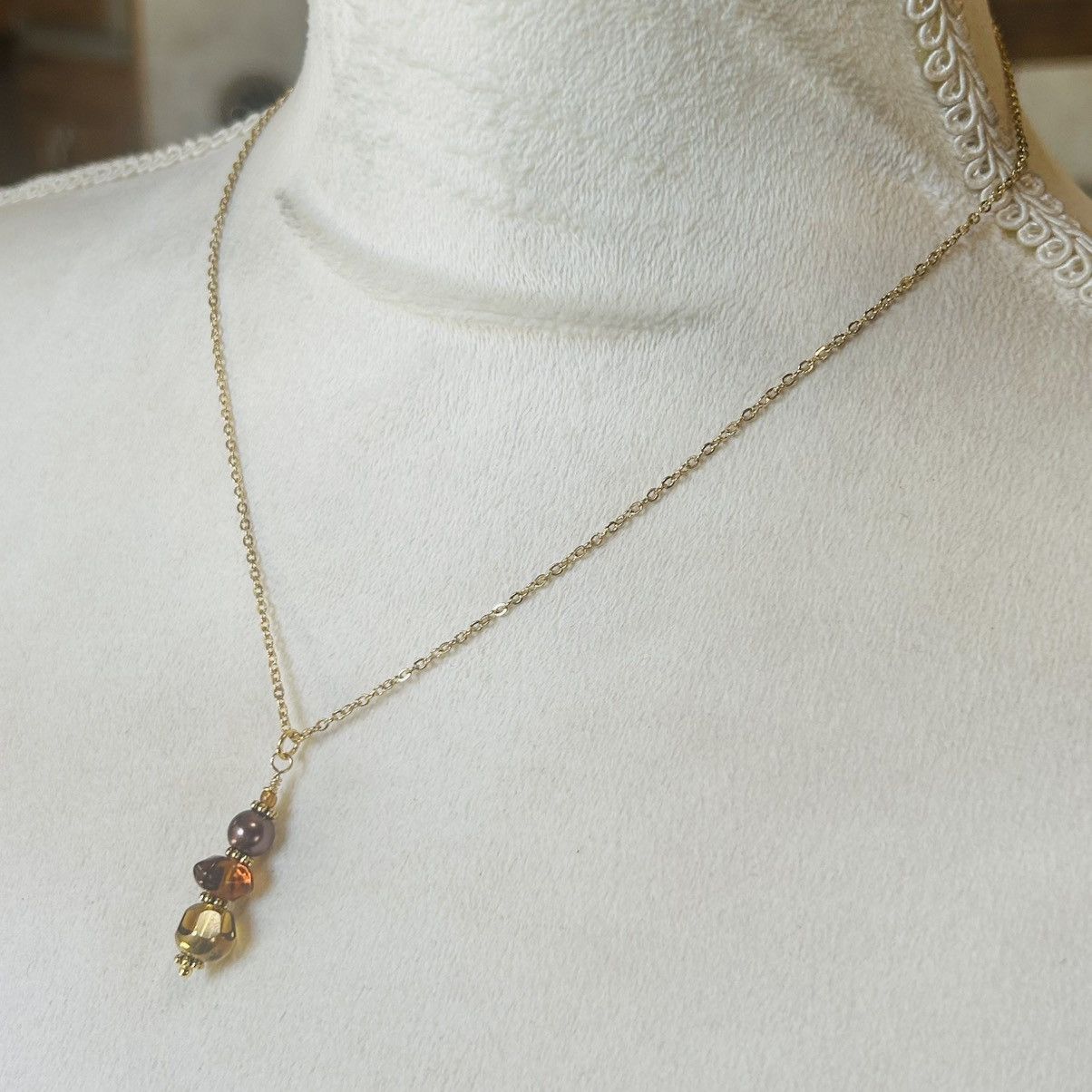 Handmade Handcrafted di-cut glass Czech glass pearl amber chip set Size ONE SIZE - 6 Thumbnail