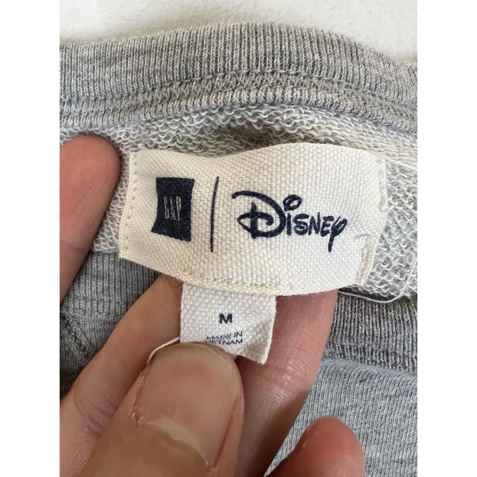 Gap Gap Disney Sweater Dress Size Medium Mickey Mouse New York G Size M / US 6-8 / IT 42-44 - 5 Thumbnail