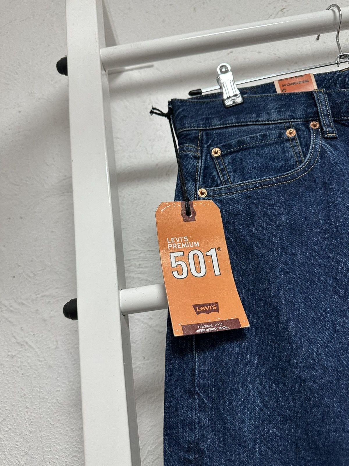 Levi's 501【W31/L32】 Levi's 501 W27 L30 Jeans for women | Imparfaite