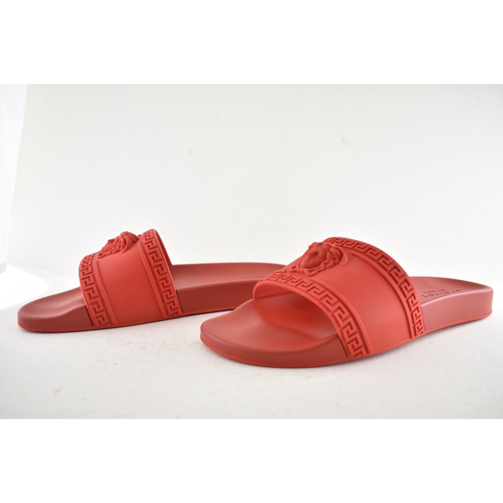 Versace Versace Medusa Palazzo Red Rubber Slide Pool Sandal 44 11 Size US 11 / EU 44 - 12 Thumbnail