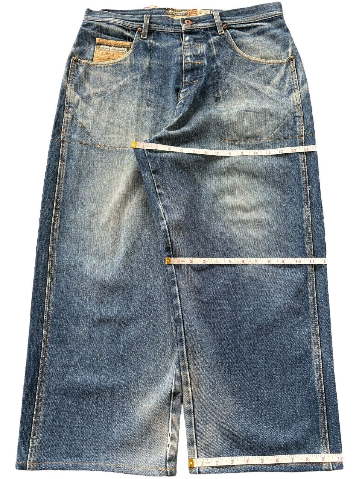 Akademiks Vintage Akademiks Faded Wash Baggy Jeans Size US 35 - 7 Thumbnail