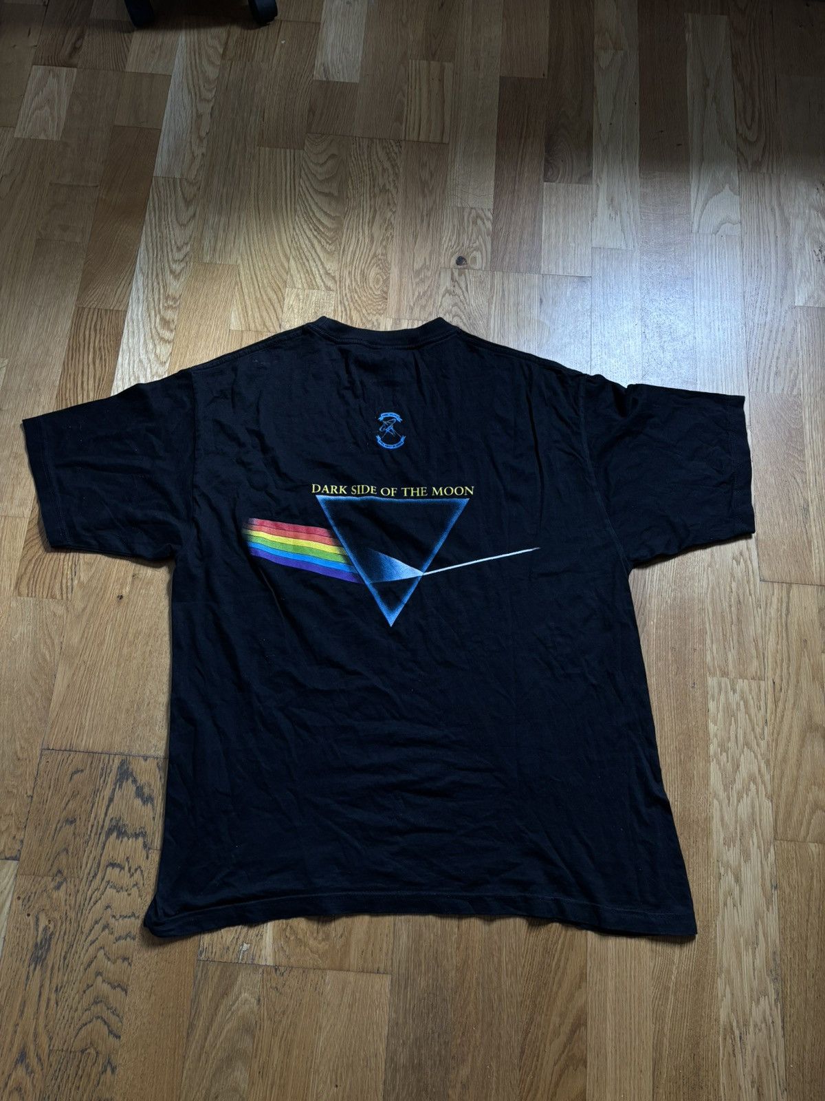 Vintage Pink floyd 1992 vintage t shirt Size US XL / EU 56 / 4 - 2 Thumbnail