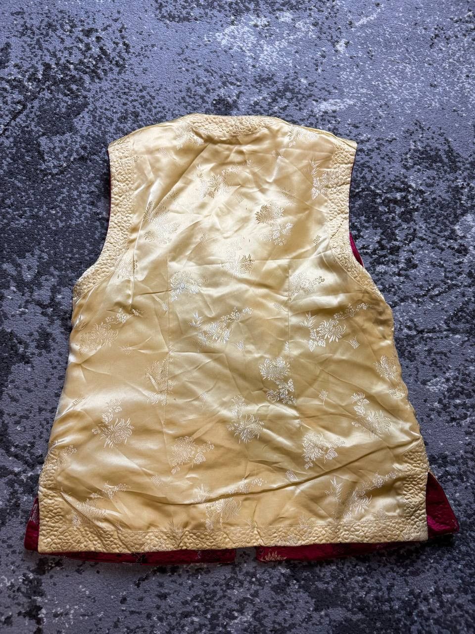 Japanese Brand × Vintage Vintage Reversible Satin Chinese Padded Waistcoat Gilet Vest Size L / US 10 / IT 46 - 14 Thumbnail