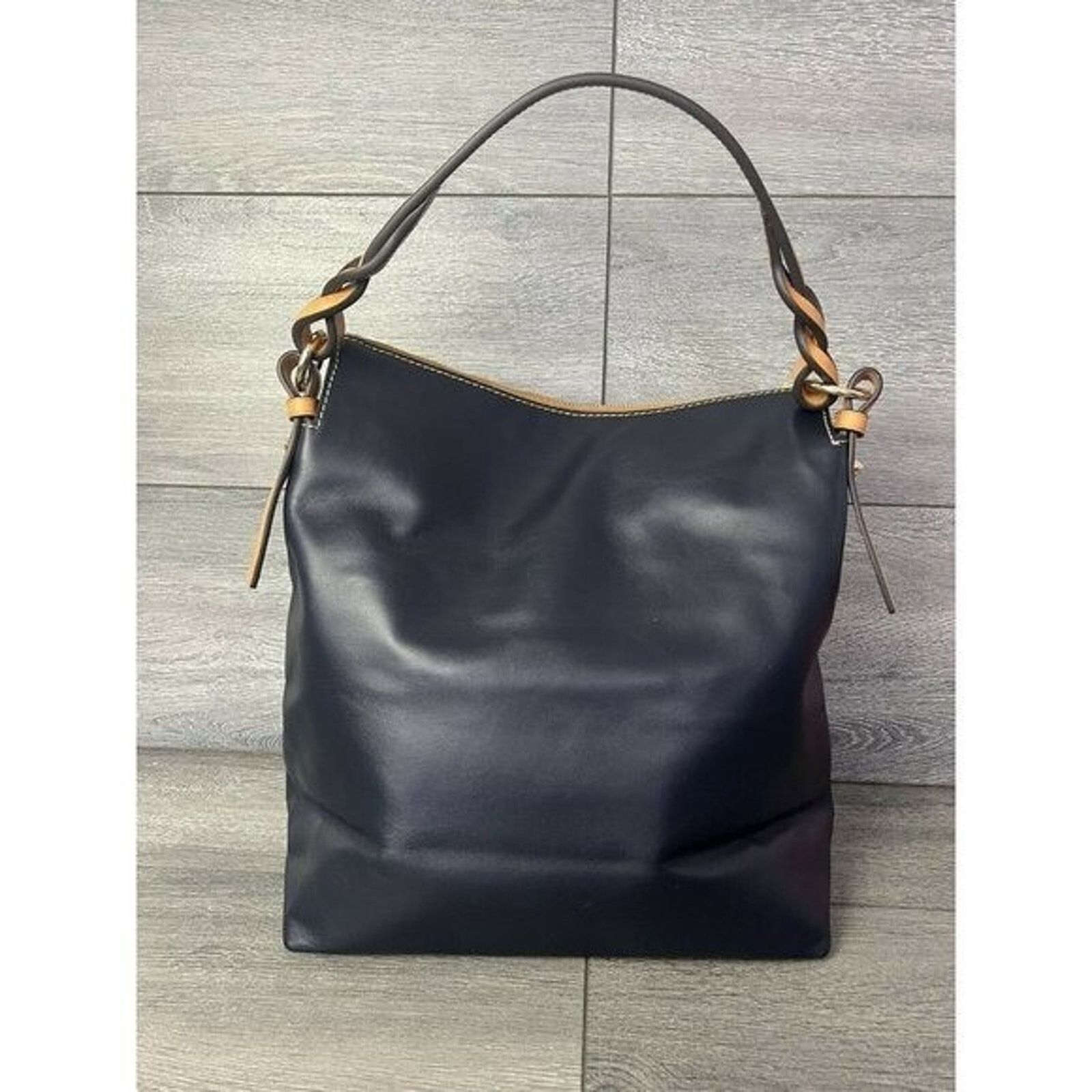 Dooney & Bourke Dooney & Bourke - Smooth Leather Small Shoulder Bag A375099 Size ONE SIZE - 5 Thumbnail