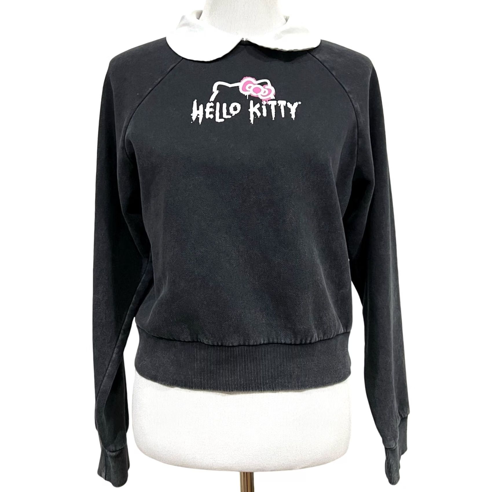 Vintage Forever 21 Hello Kitty Collared Sweatshirt Top Washed Black Pullover Women’s M Shirt Blouse Girls Womens Size M / US 6-8 / IT 42-44 - 2 Thumbnail