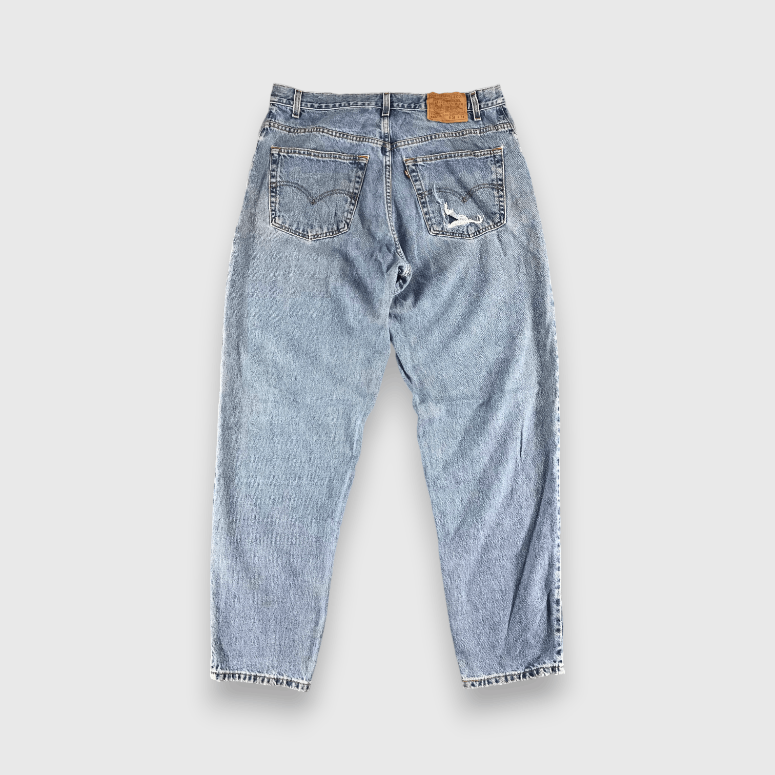 Levi's Vintage Levis 560 Jeans Faded Blue Denim -J464 Size US 37 - 2 Thumbnail