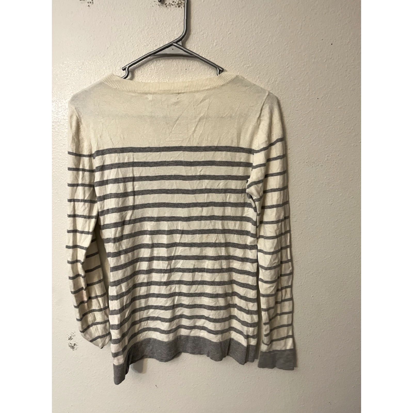 Banana Republic Banana Republic Pullover Blouse Striped Crew Neck Button Shoulder Multicolor Women Size S Knit Top Career Woman Size S / US 4 / IT 40 - 3 Thumbnail