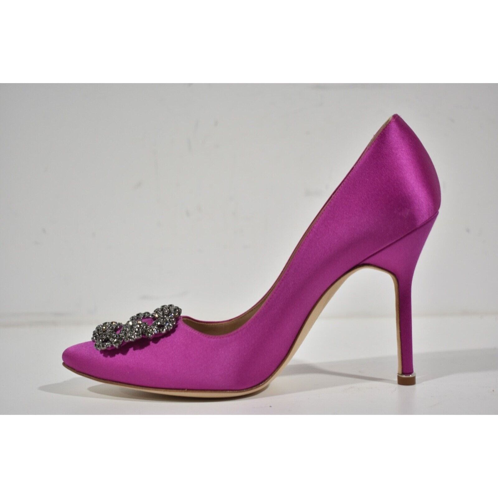 Manolo Blahnik Hangisi 105 Satin Crystal Jewel Buckle Heel Pump 38 Size US 8 / IT 38 - 10 Thumbnail