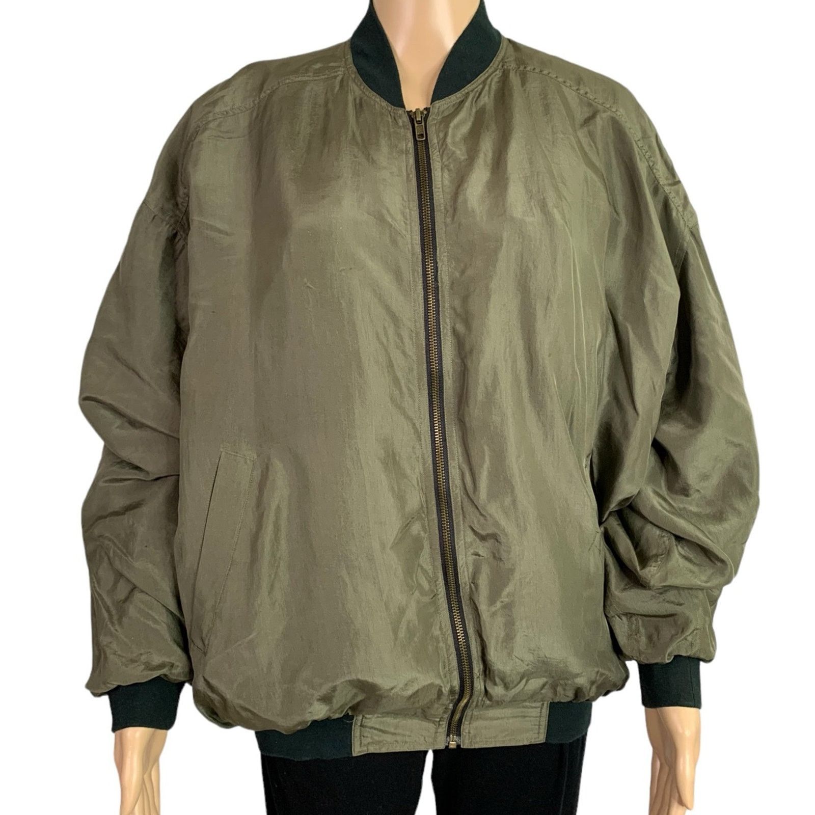 Van Heusen Vintage Custom club international Van Husen Bomber Jacket Size US M / EU 48-50 / 2 - 1 Thumbnail