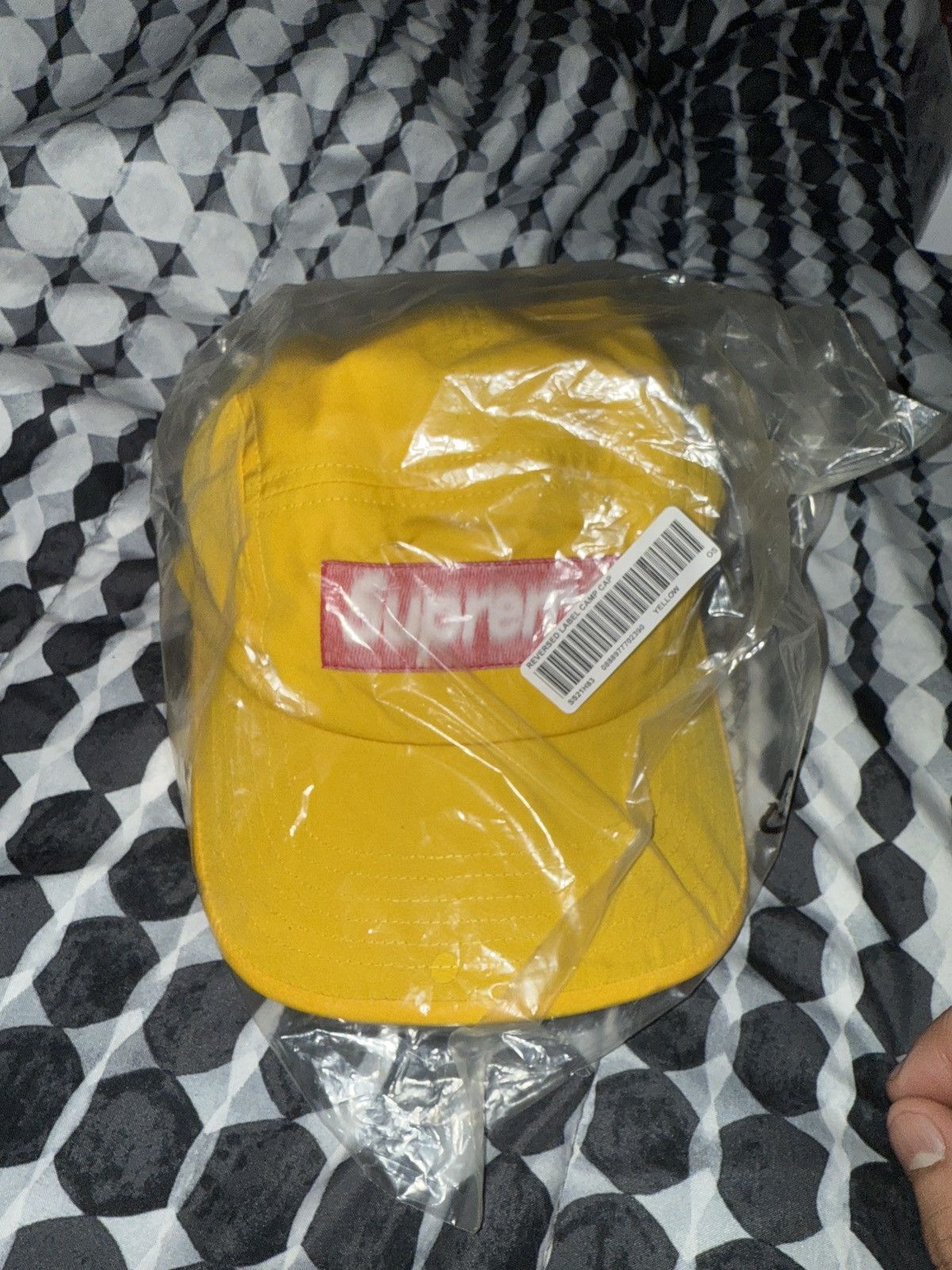 Supreme Supreme Reversed Label Camp Cap Yellow Size ONE SIZE - 1 Thumbnail