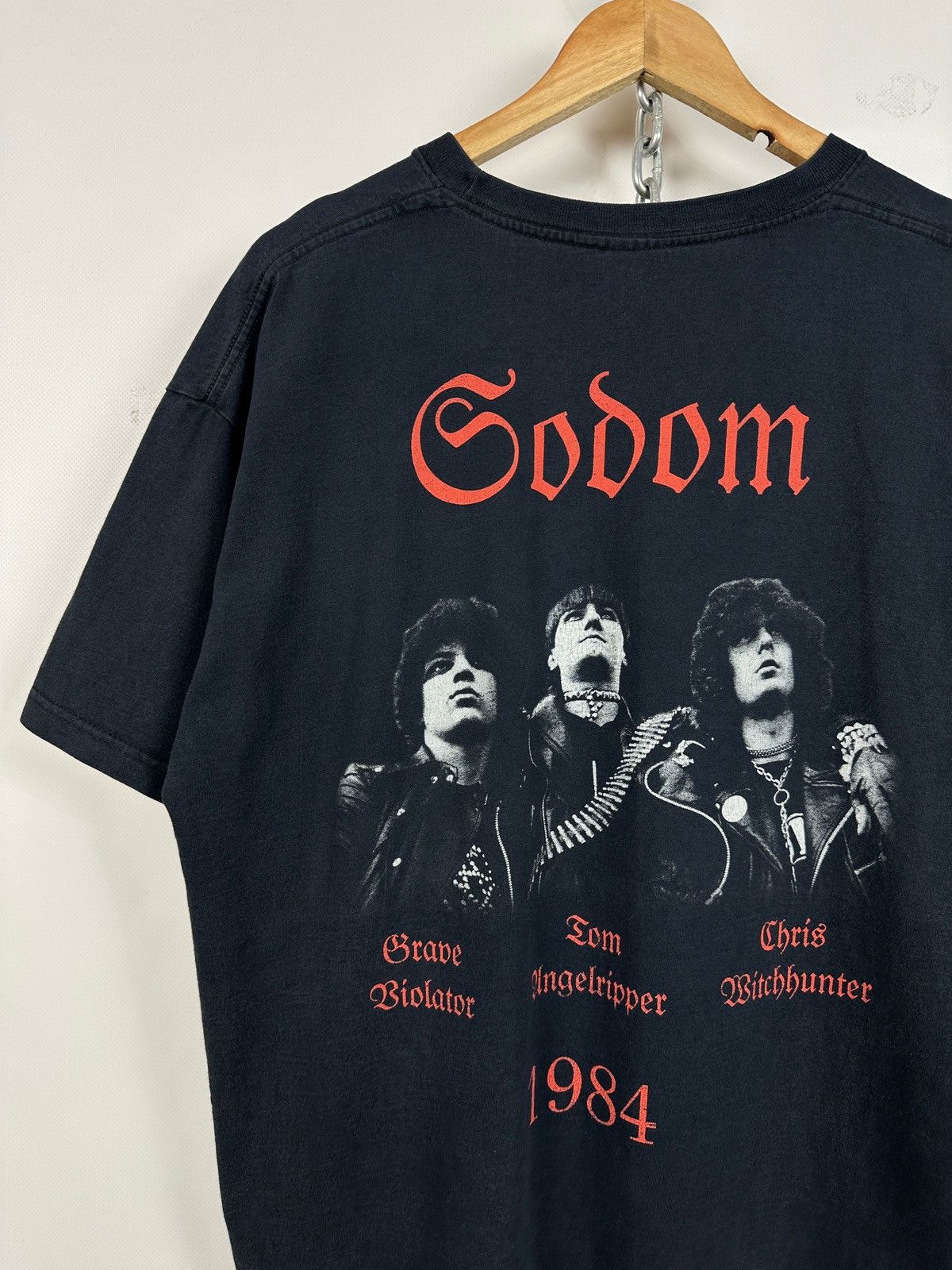 Band Tees 2006 Vintage Sodom In the Sing of Evil Band T-Shirt Size US XL / EU 56 / 4 - 13 Thumbnail