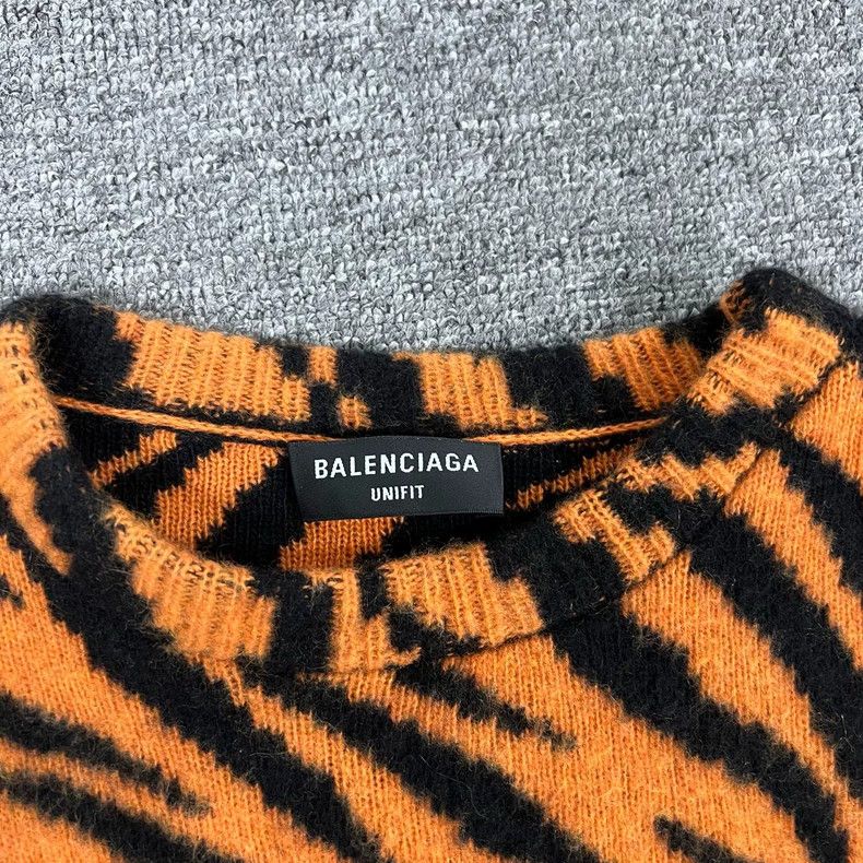 Balenciaga Balenciaga Year of the Tiger Limited Knitted Sweater Size US XS / EU 42 / 0 - 5 Thumbnail