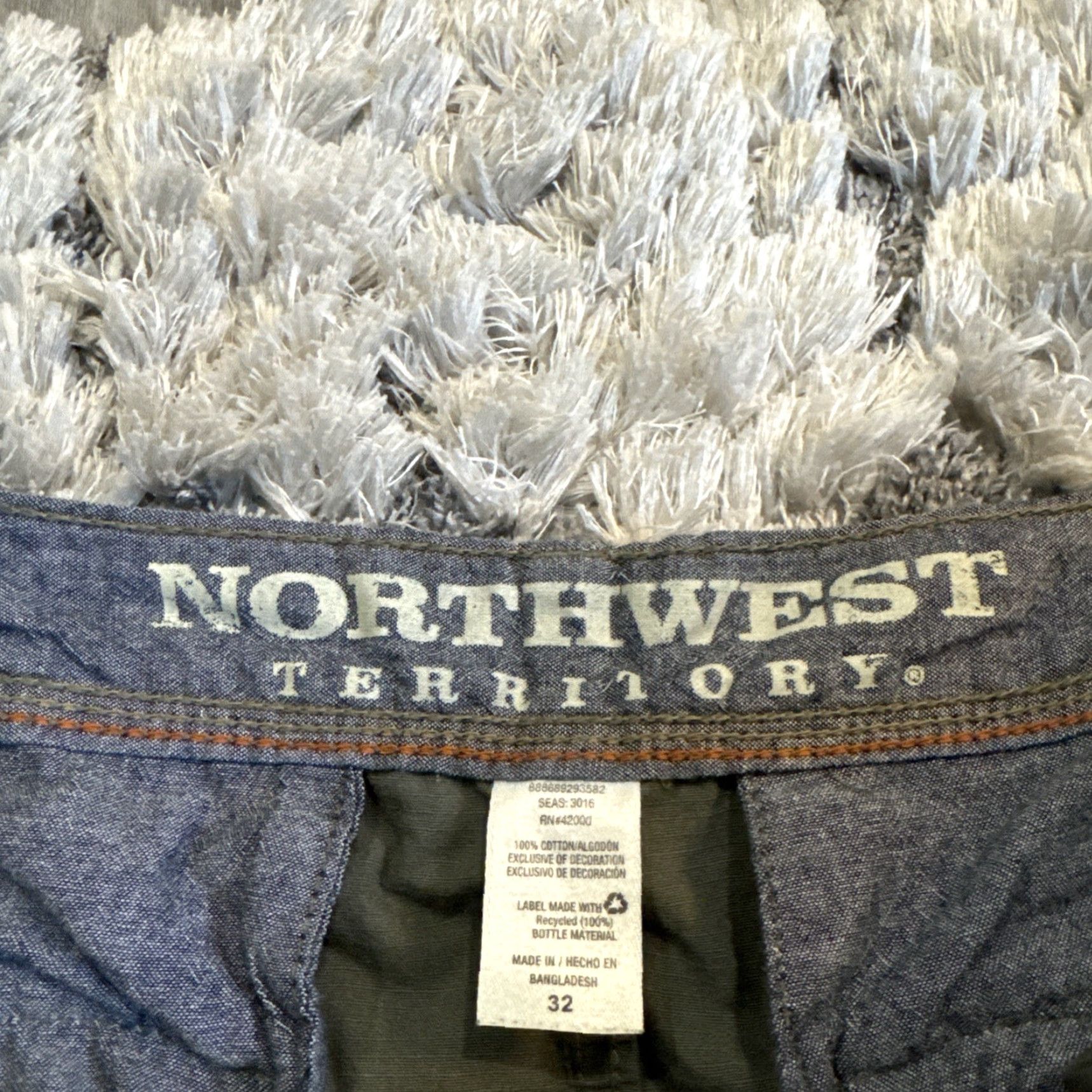 Vintage VINTAGE Northwest Territory Cargo Shorts Mens 32 Green Multi Pocket 00’s Y2K HTF Size US 32 / EU 48 - 3 Thumbnail