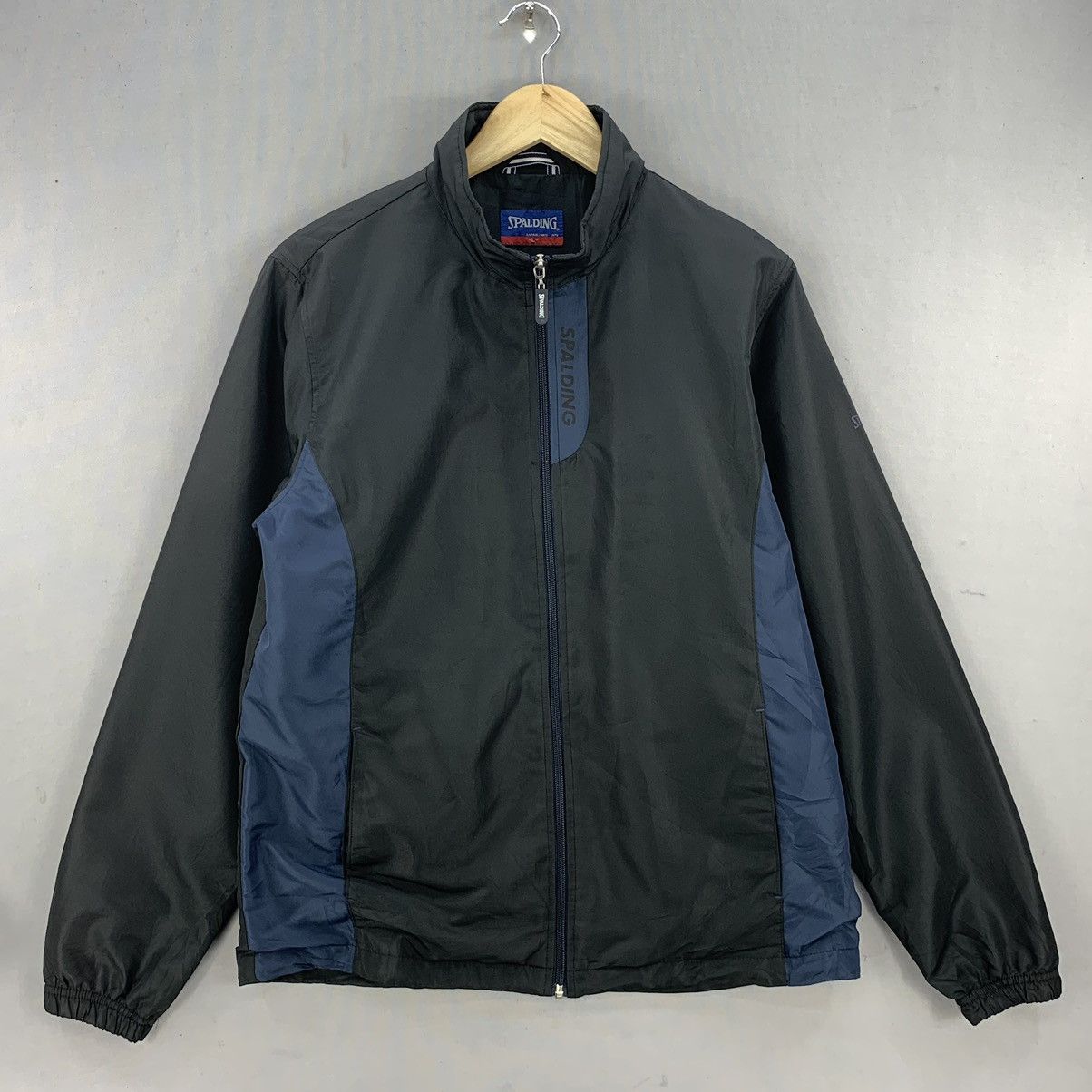 Spalding Vintage Spalding Zipper Windbreaker Jacket Size US L / EU 52-54 / 3 - 1 Thumbnail