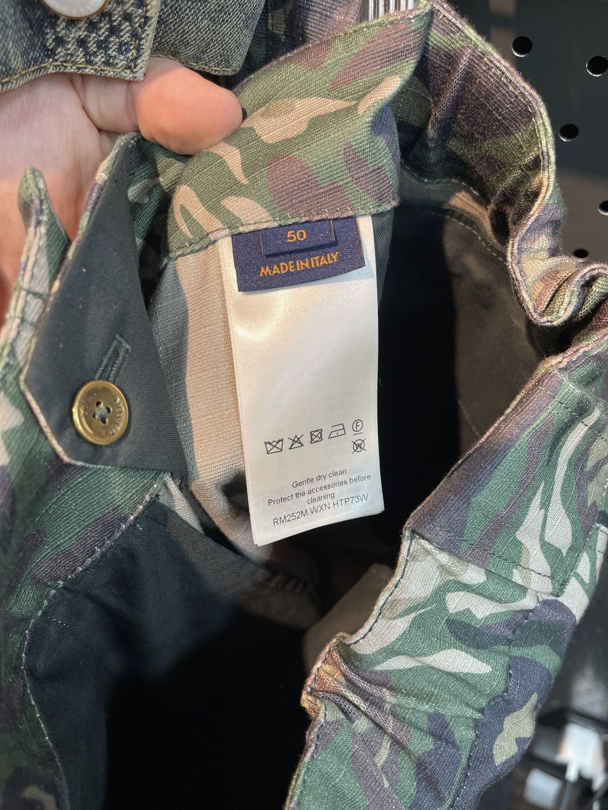 Louis Vuitton Louis Vuitton Camo Cargo Pants Size US 32 / EU 48 - 7 Thumbnail