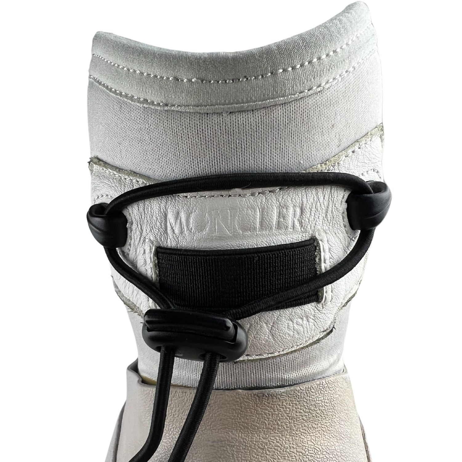 1017 ALYX 9SM × Moncler Moncler x Alyx White Alison Scarpa Boots Size US 12 / EU 45 - 11 Thumbnail