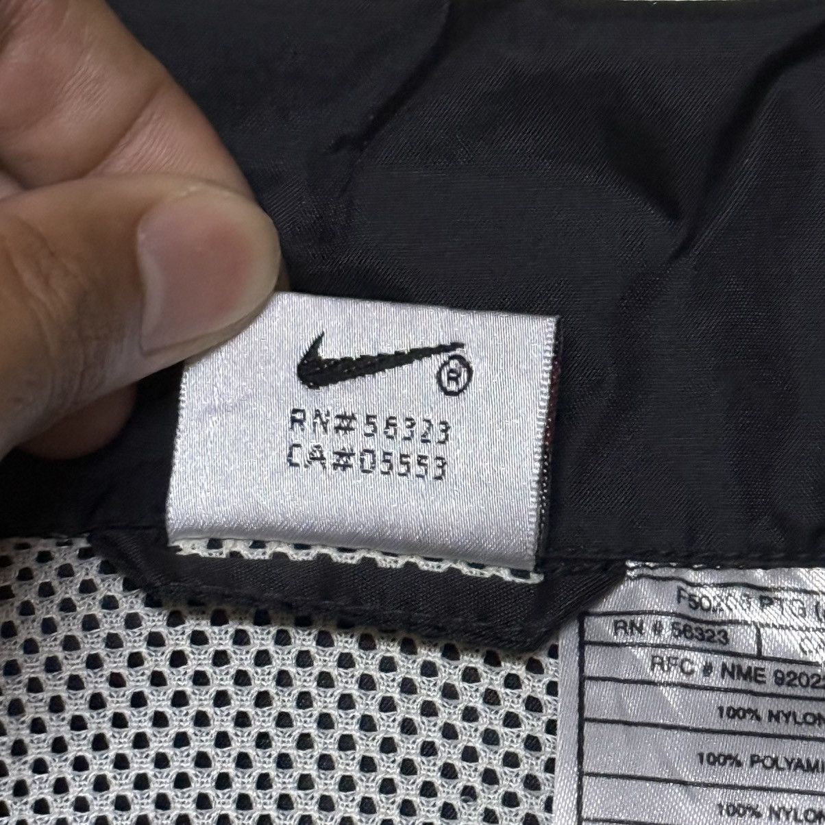 Nike Vintage Nike Coach Jacket Big Logo Size US L / EU 52-54 / 3 - 13 Thumbnail