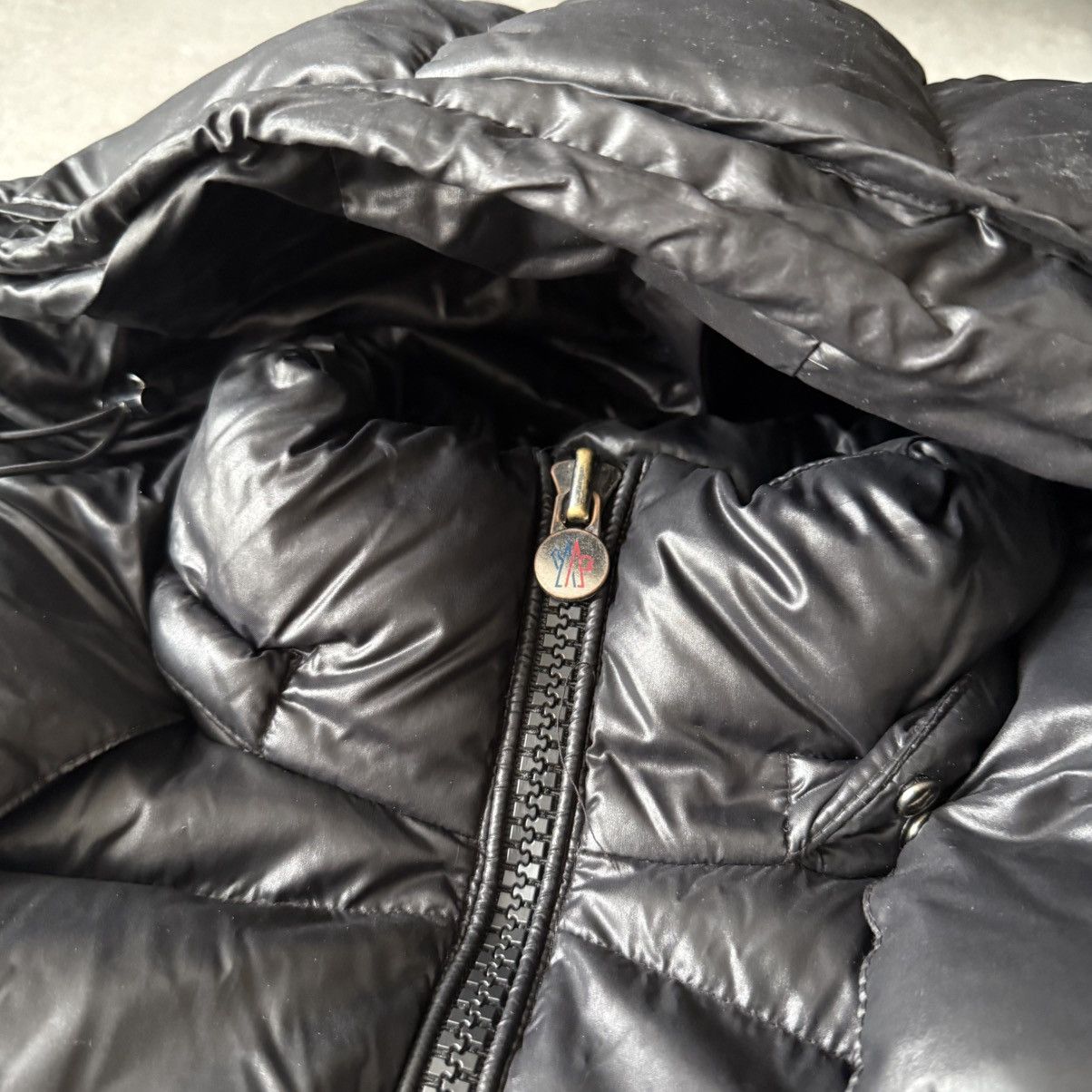 Moncler Moncler Maya jacket size 4 black with damage Size US L / EU 52-54 / 3 - 6 Thumbnail