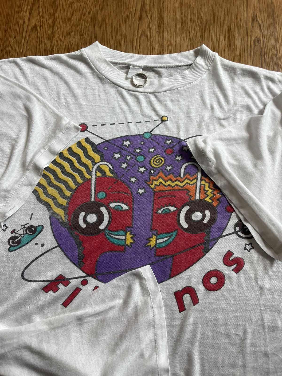 Arts & Science Vintage Filipinos Artwork Design 90’s Tshirt Size US XL / EU 56 / 4 - 7 Thumbnail