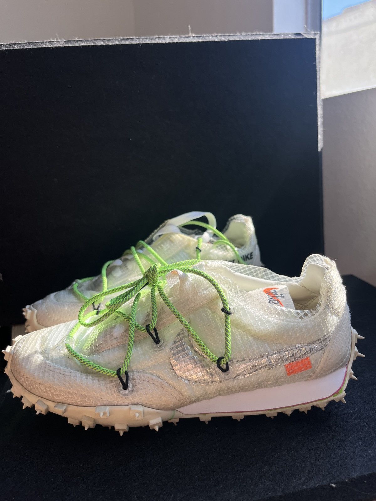 Nike x off-white waffle racer