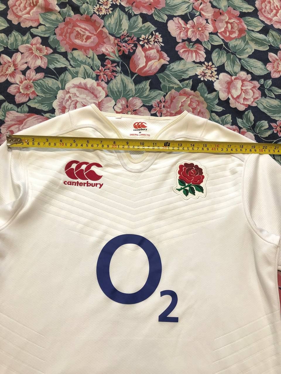 Canterbury of New Zealand CANTERBURY ENGLAND RUGBY CANTERBURY SHIRT JERSEY Size US M / EU 48-50 / 2 - 6 Thumbnail
