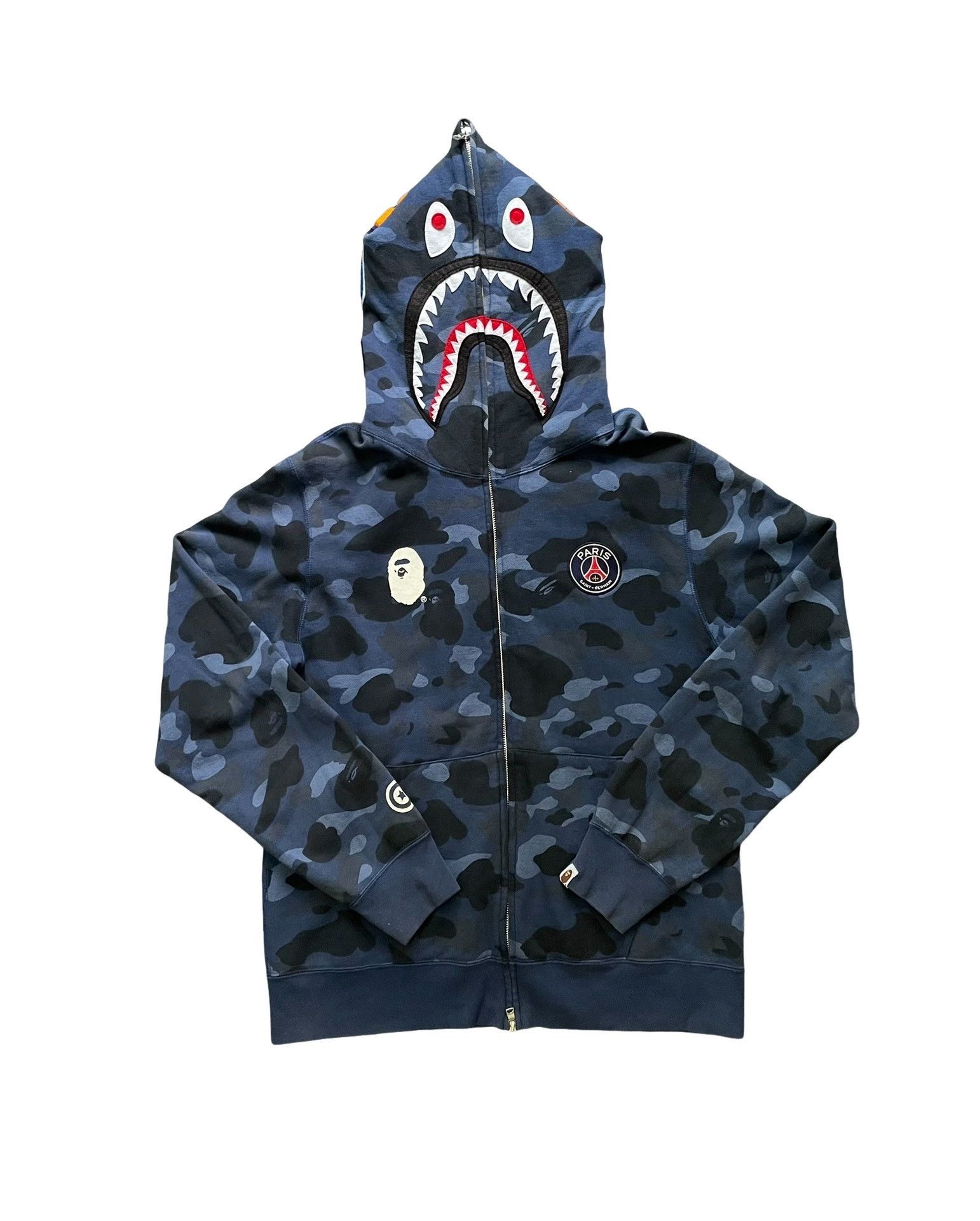 Bape A Bathing Ape x PSG Camo Shark Hoodie Size XL Size US XL / EU 56 / 4 - 1 Thumbnail