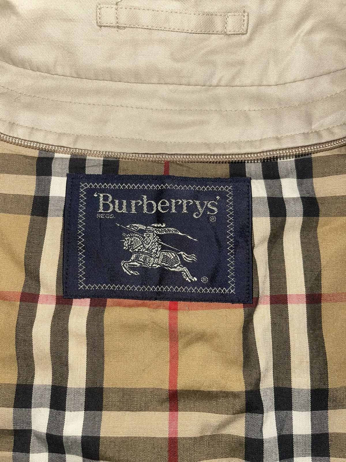 Burberry Vintage Burberrys Nova Check Lined Rain Mac Trench Coat Size US L / EU 52-54 / 3 - 3 Thumbnail
