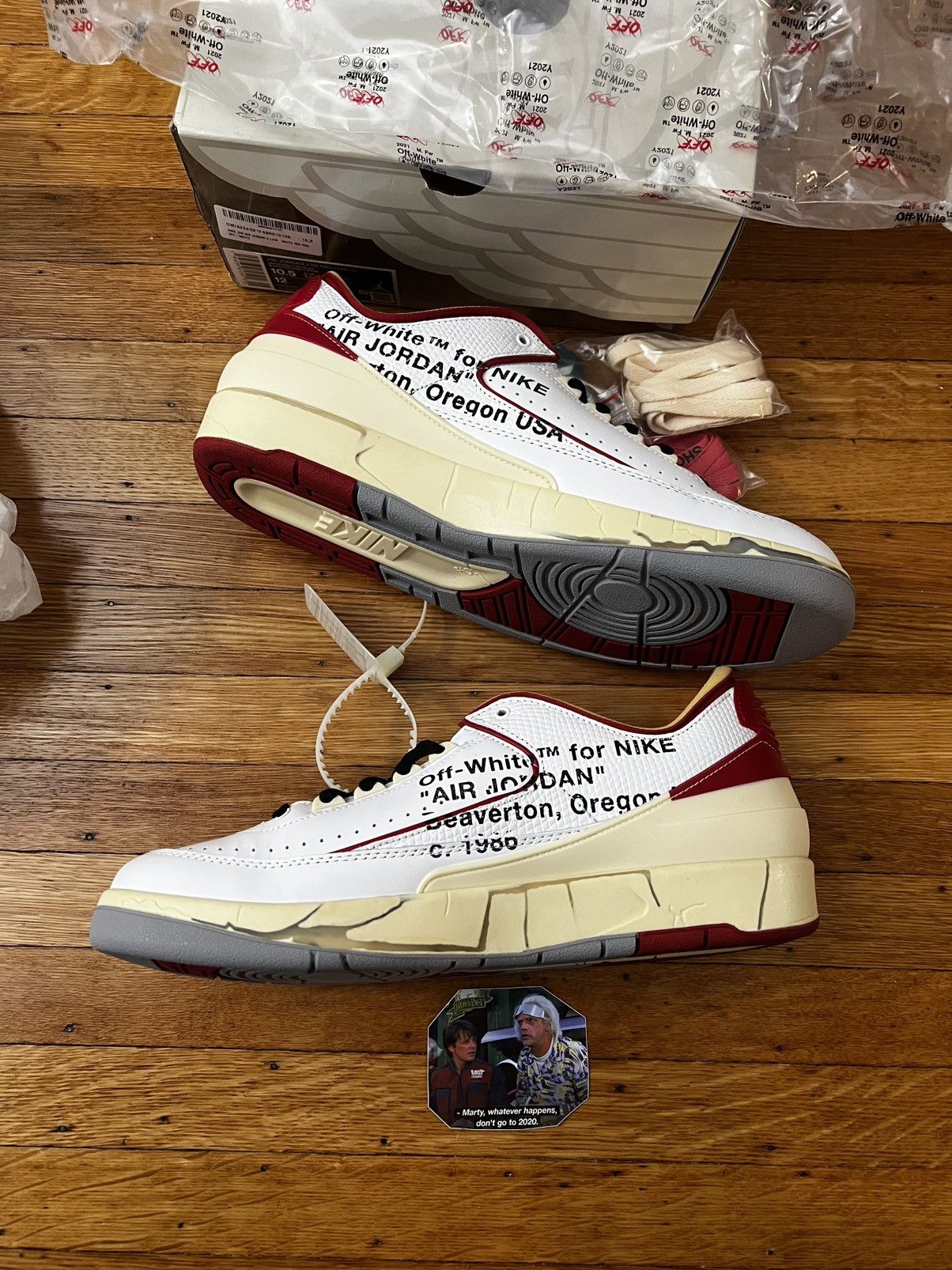 Jordan Brand × Off-White Jordan 2 Retro Low SP Off-White White Red Size US 10.5 / EU 43-44 - 2 Thumbnail