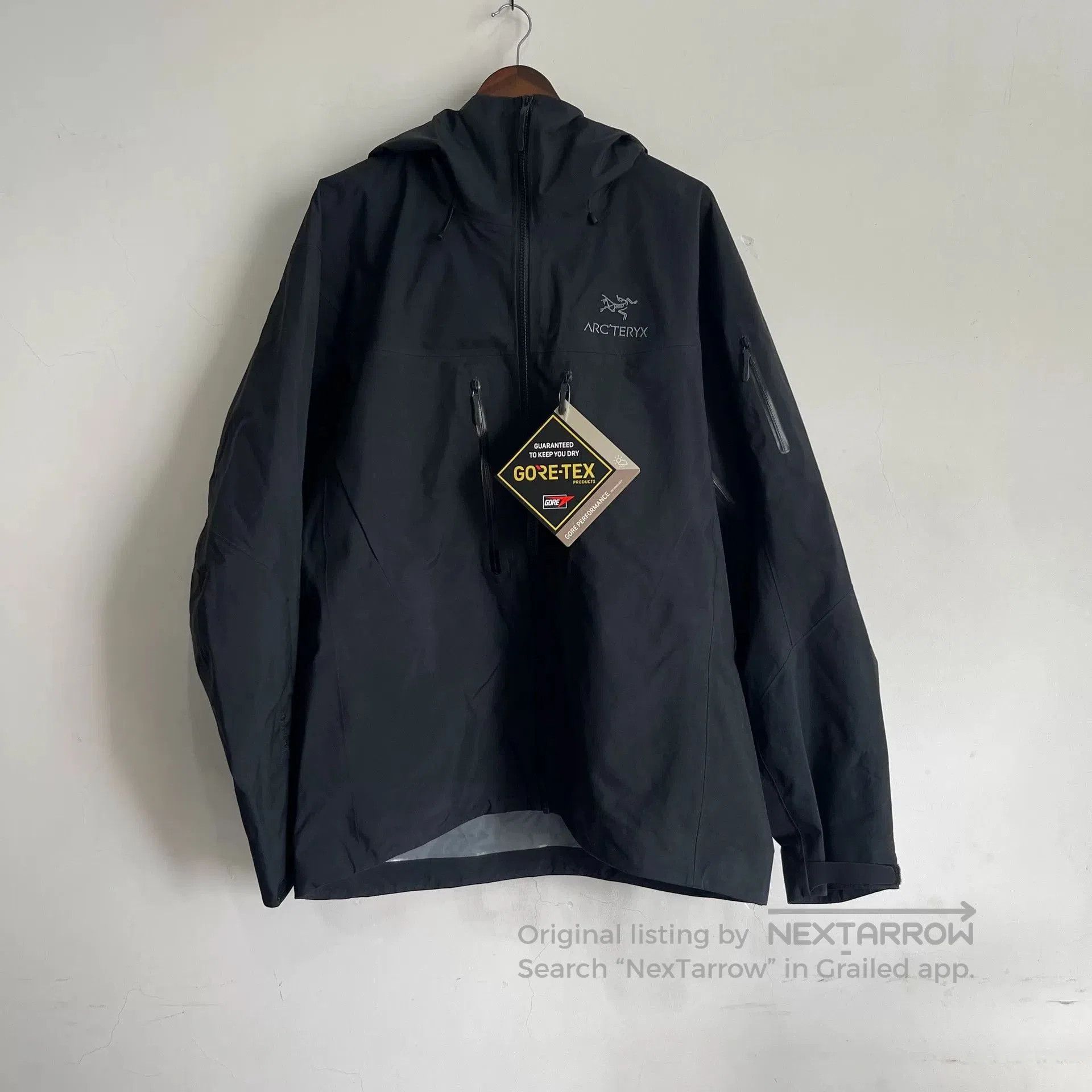 Arc'teryx Arcteryx Alpha SV Gore-Tex Jacket. Size US XL / EU 56 / 4 - 1 Thumbnail