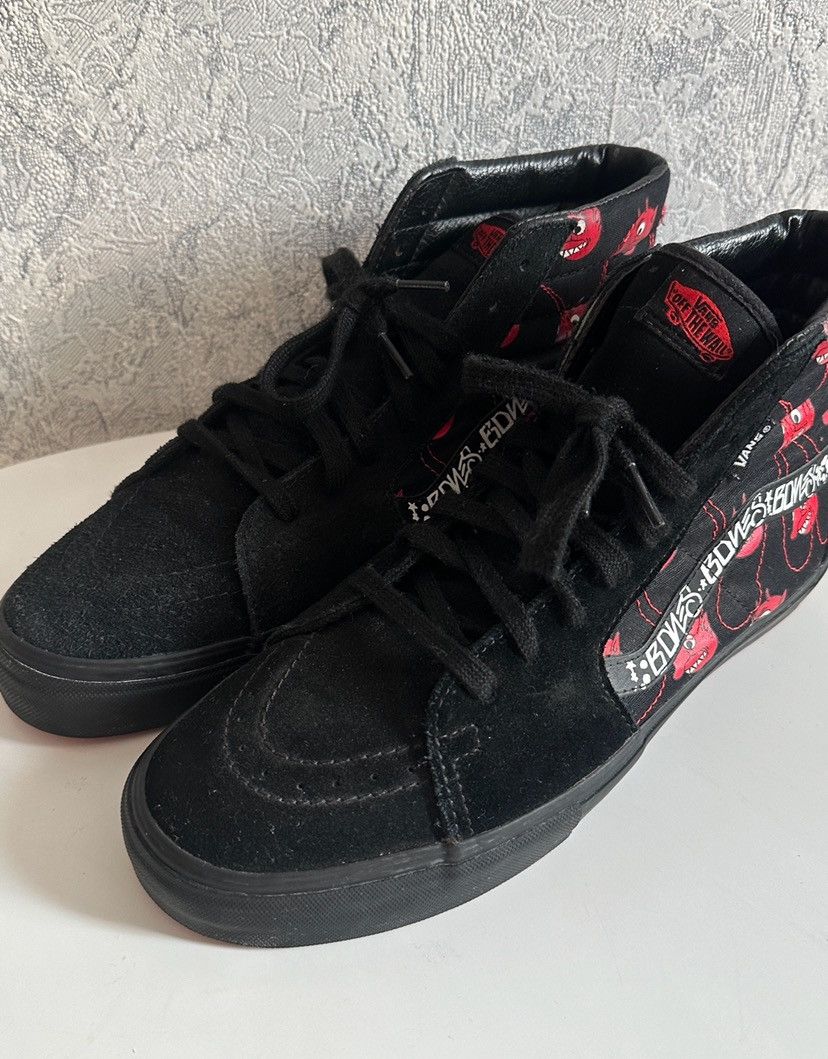 Vans × Wtaps 2007 vans syndicate wtaps sk8 hi red devil rare 10us Size US 10 / EU 43 - 3 Thumbnail