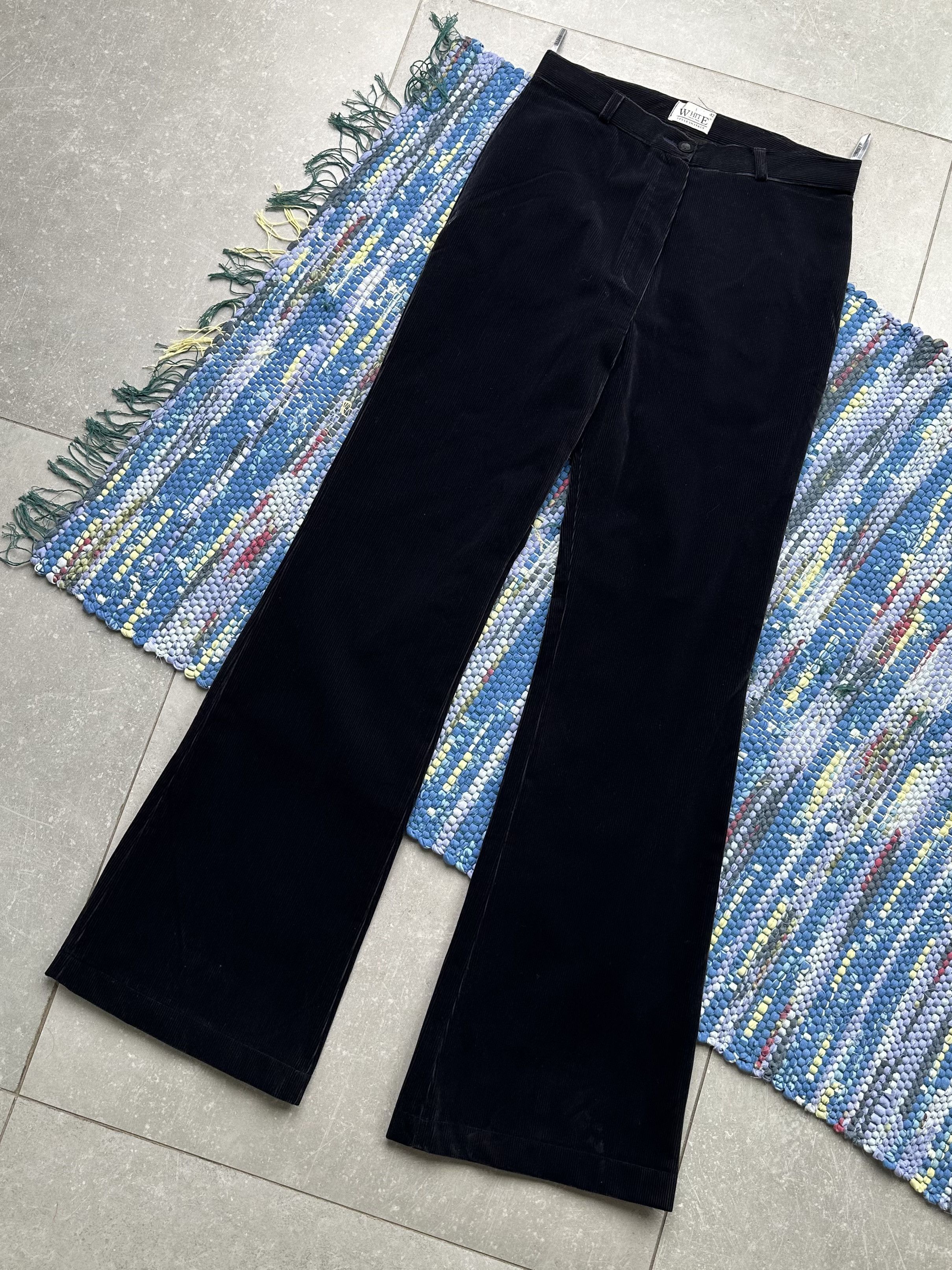 Artfully Torn Mid-Rise Flare Trousers - Avant-Garde Finish | ChicGrl