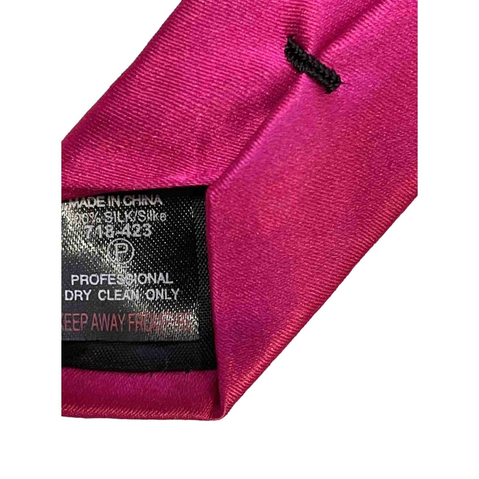 Pinko VINTAGE Chereskin Tie 3 1/8” x 61” Satin Silk Hot Pink Squares Men Adult Size ONE SIZE - 3 Thumbnail