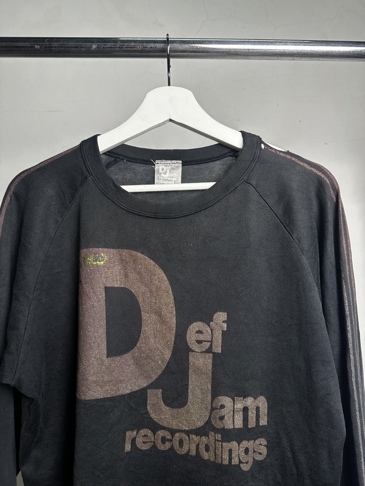 Vintage THRASHED 90’s DefJam Records Europe Longsleeve Tshirt Size US L / EU 52-54 / 3 - 2 Thumbnail