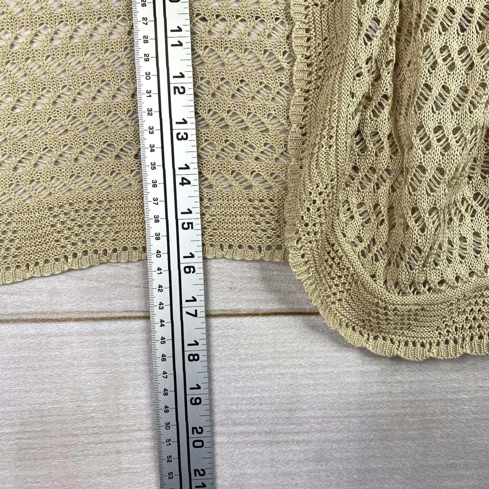 Vintage VINTAGE Jessica Howard Cardigan Womens 2XL Beige Crochet Shrug Open-Knit V-Neck Short Sleeve Size XXL / US 16-18 / IT 52-54 - 4 Thumbnail