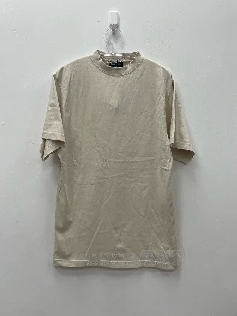 Balenciaga Balenciaga Back Alphabet Short Sleeve Size US S / EU 44-46 / 1 - 1 Thumbnail