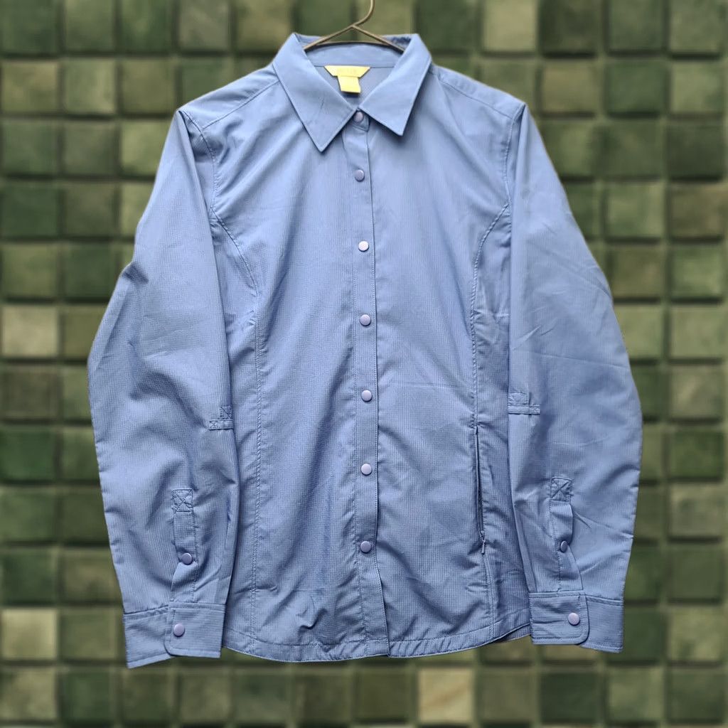 Vintage Duluth Trading Shirt Womens L Button-Up Long Sleeve Outdoor Casual Blue Polyester Knit? Size L / US 10 / IT 46 - 1 Thumbnail