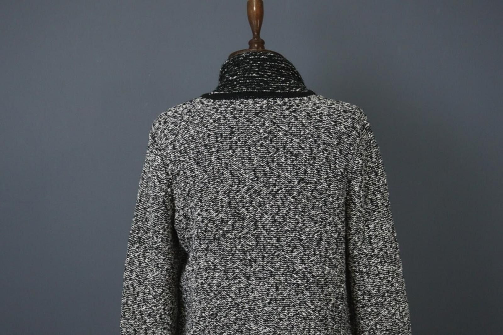 Karl Lagerfeld Karl Lagerfeld Gray Black Front Cardigan Size XS Size XS / US 0-2 / IT 36-38 - 10 Thumbnail