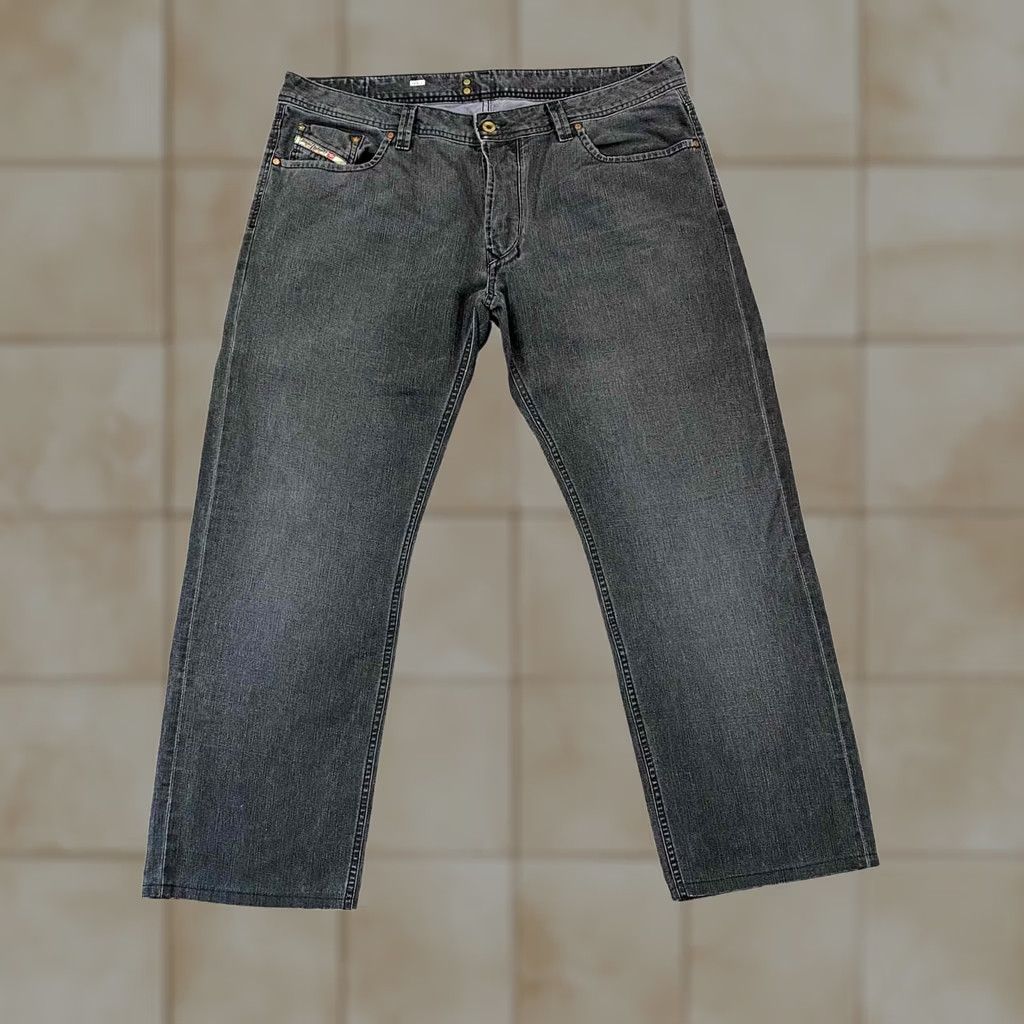 Diesel Diesel Straight Leg Jeans Gray 38 Men's Size US 38 / EU 54 - 1 Thumbnail