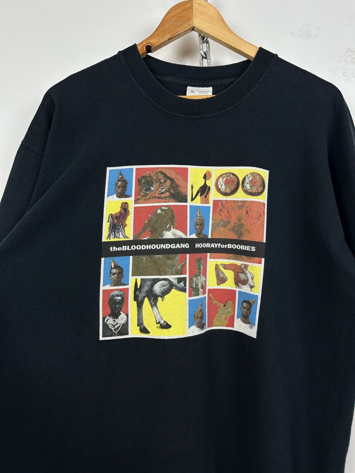 Band Tees 2000 Vintage The Bloodhound Gang Hooray For Boobies T-Shirt Size US XL / EU 56 / 4 - 9 Thumbnail