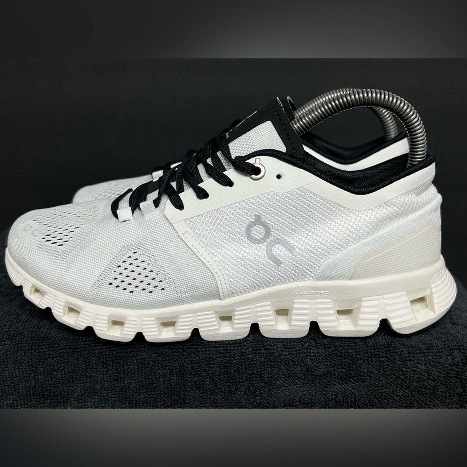 On Cloud X Running Comfort Shoes White Black WomenS 8 Nwob, Women's